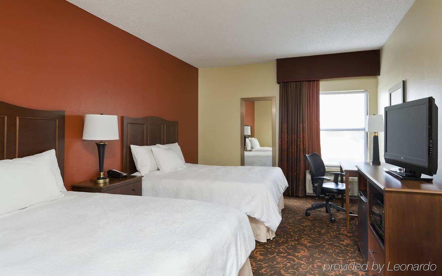 Hampton Inn Houston Willowbrook Mall Экстерьер фото