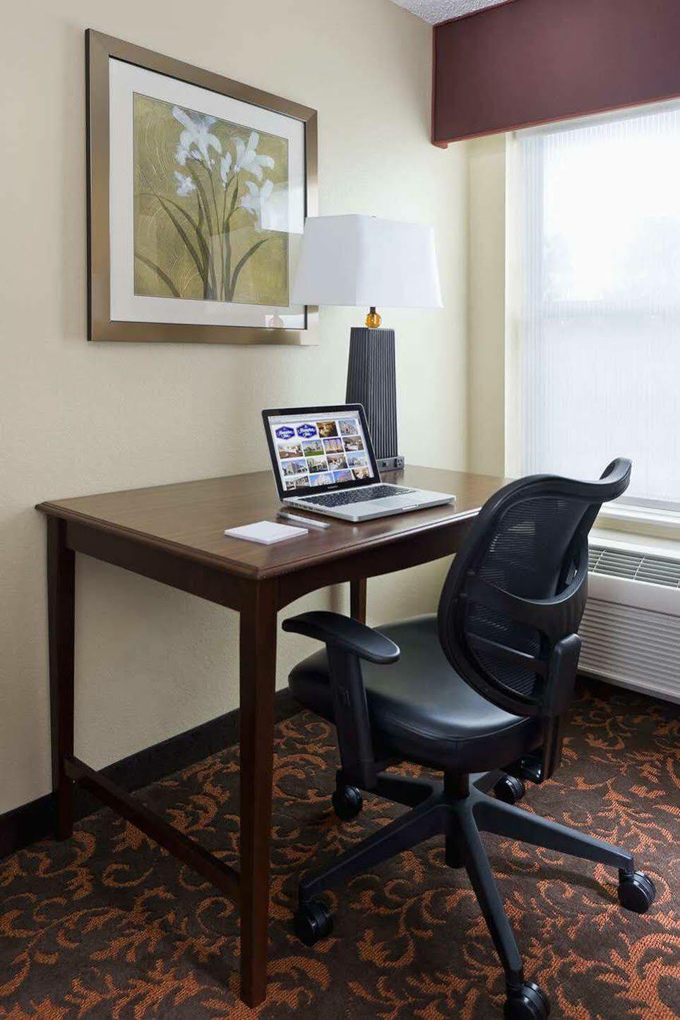 Hampton Inn Houston Willowbrook Mall Экстерьер фото